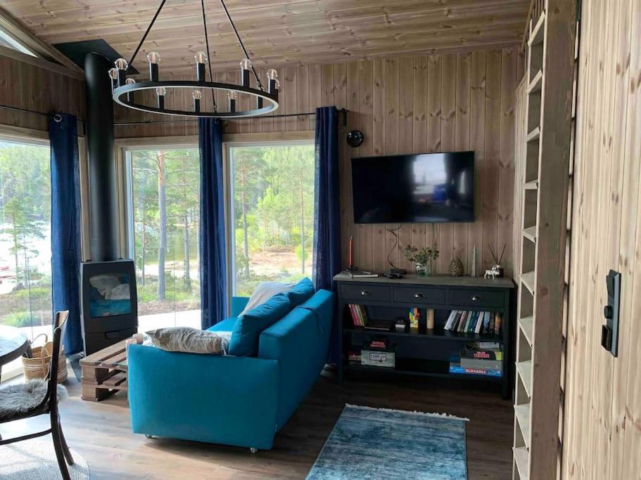 Cosy Cabin Between Lake And Mountain Treungen Exteriör bild
